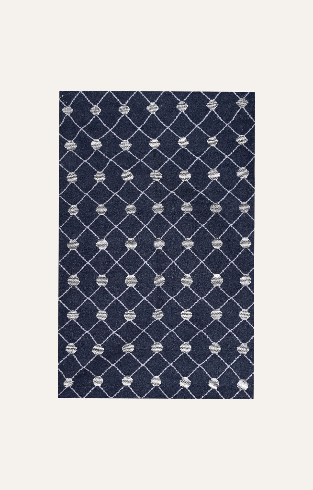 Blue And White Wavy Pattern  Rug