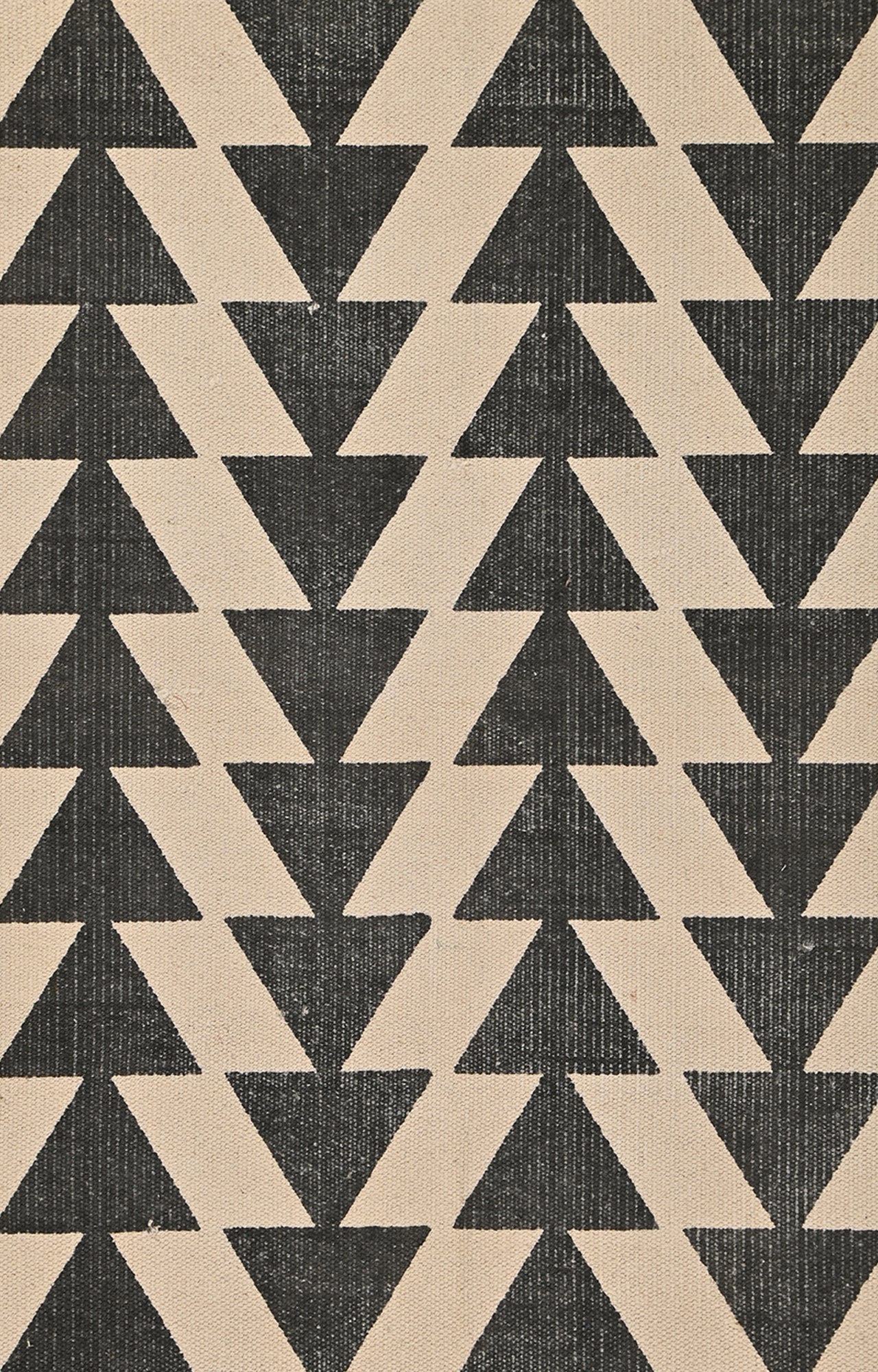 Monochrome Chevron Cotton Rug