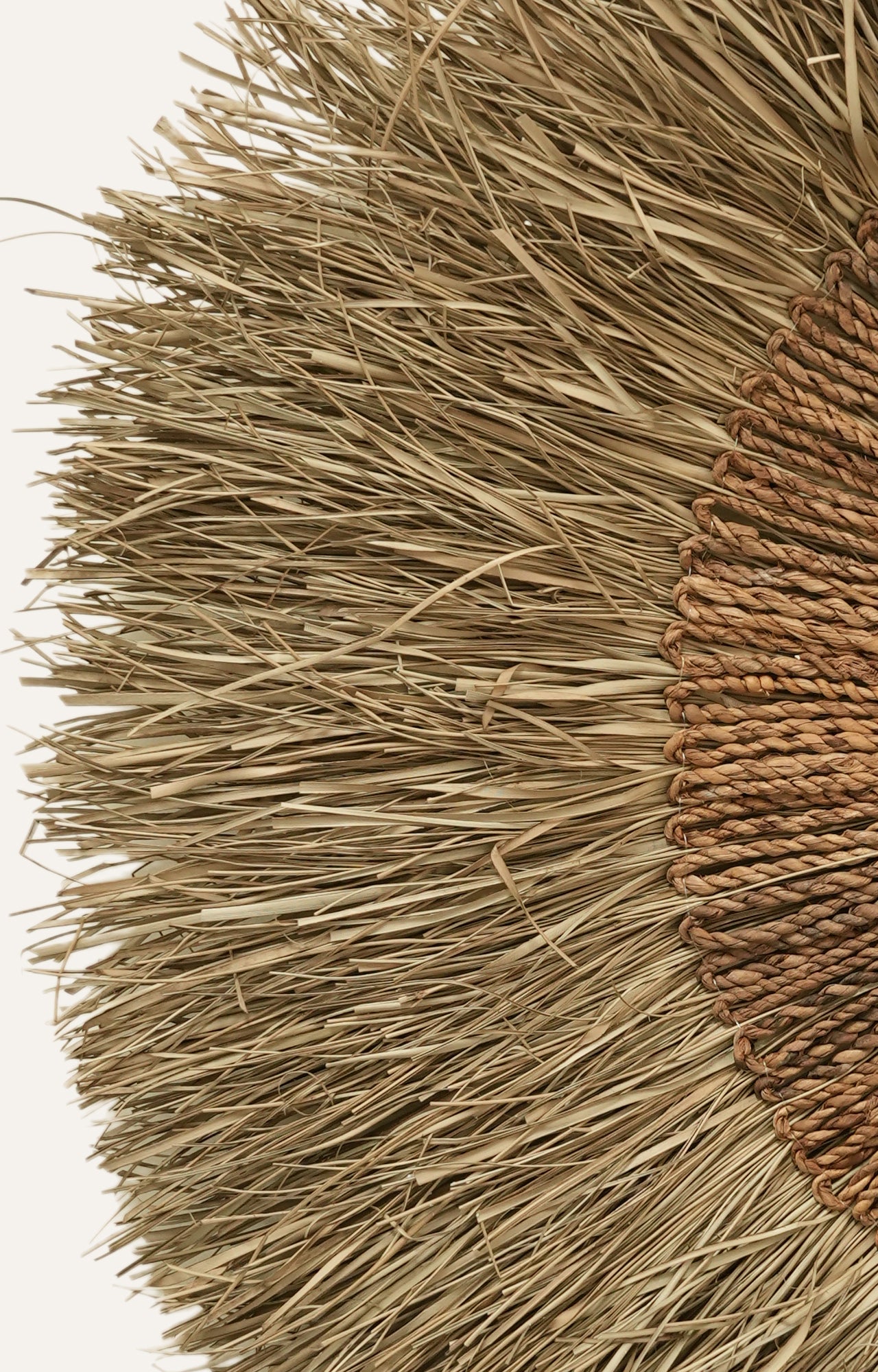 Round Abaca Fringe Mirror in Natural Sea Grass