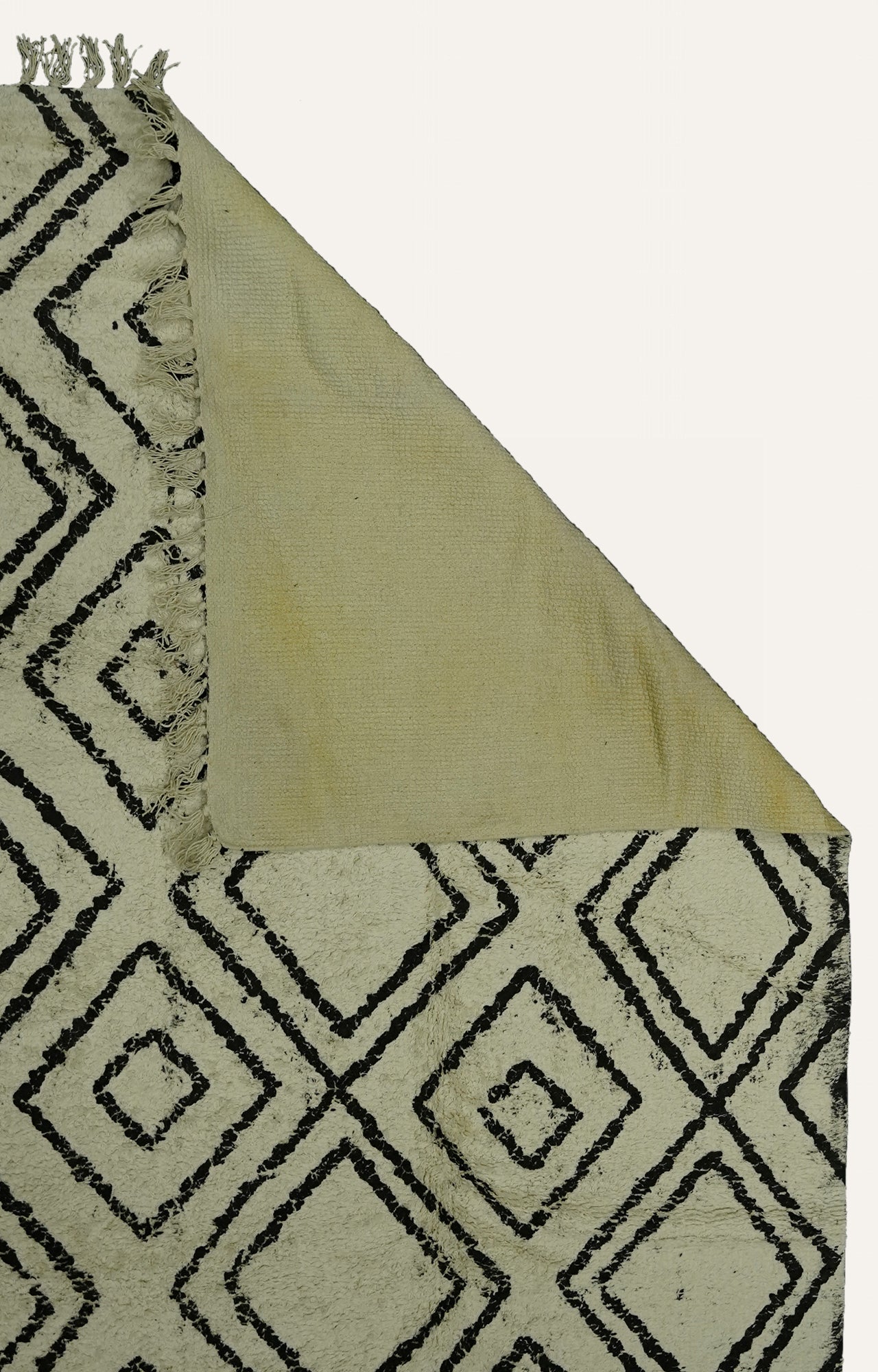 Argyle Hand Tufted Cotton Rug with Tassels
