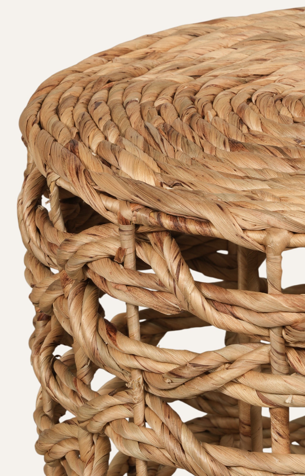 Open Weave Round Natural Fiber Pouf