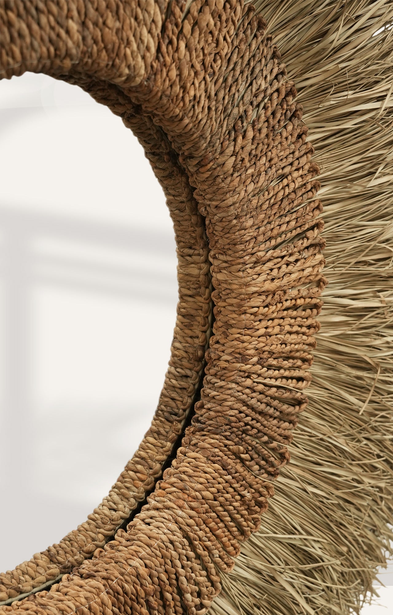 Round Abaca Fringe Mirror in Natural Sea Grass