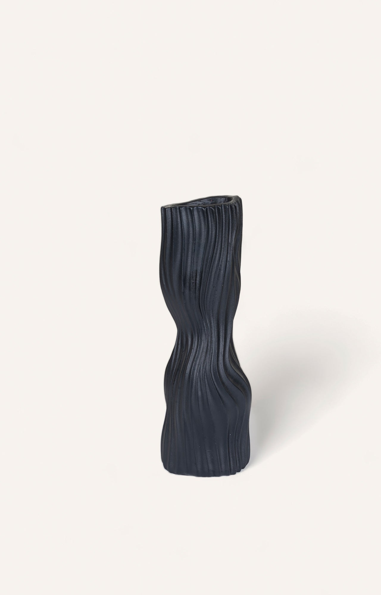 Wavy Black Resin Vase