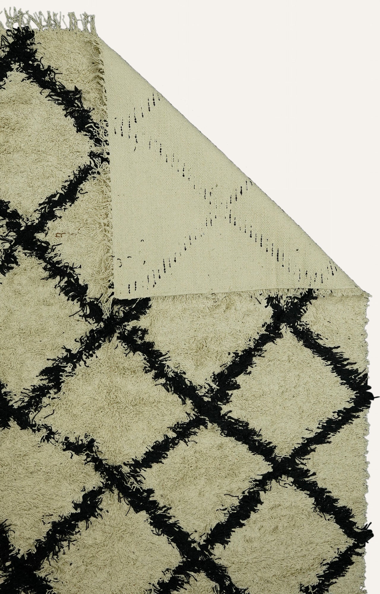 Moroccan Shaggy Rug with Tassels