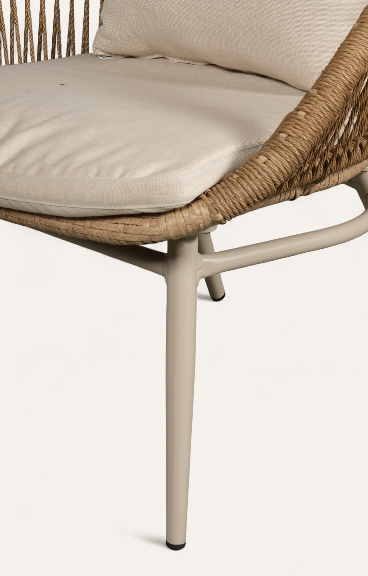 Woven Rattan Lounge Chair with Cushions