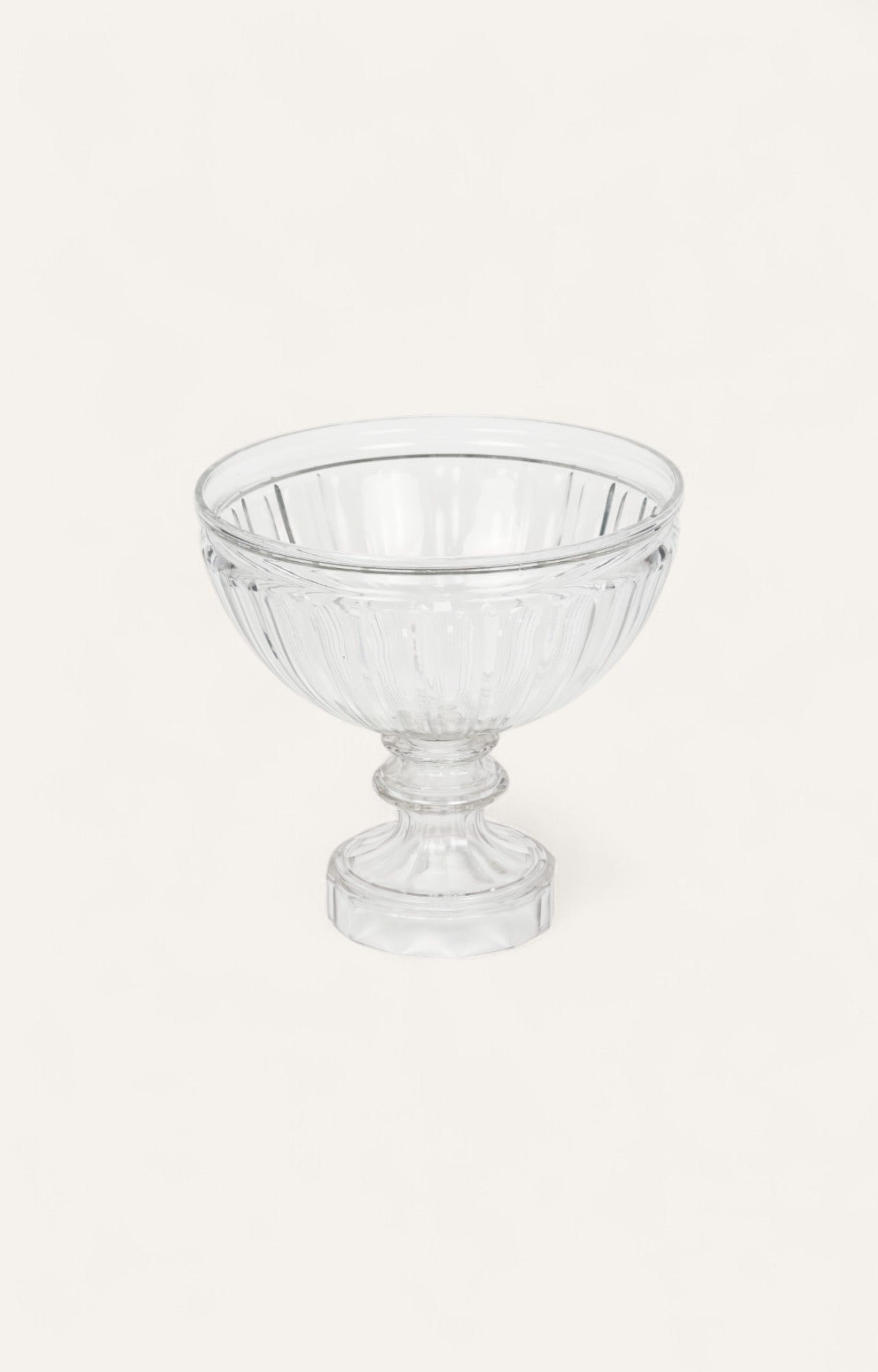 Pedestal Fruit Bowl in Glass