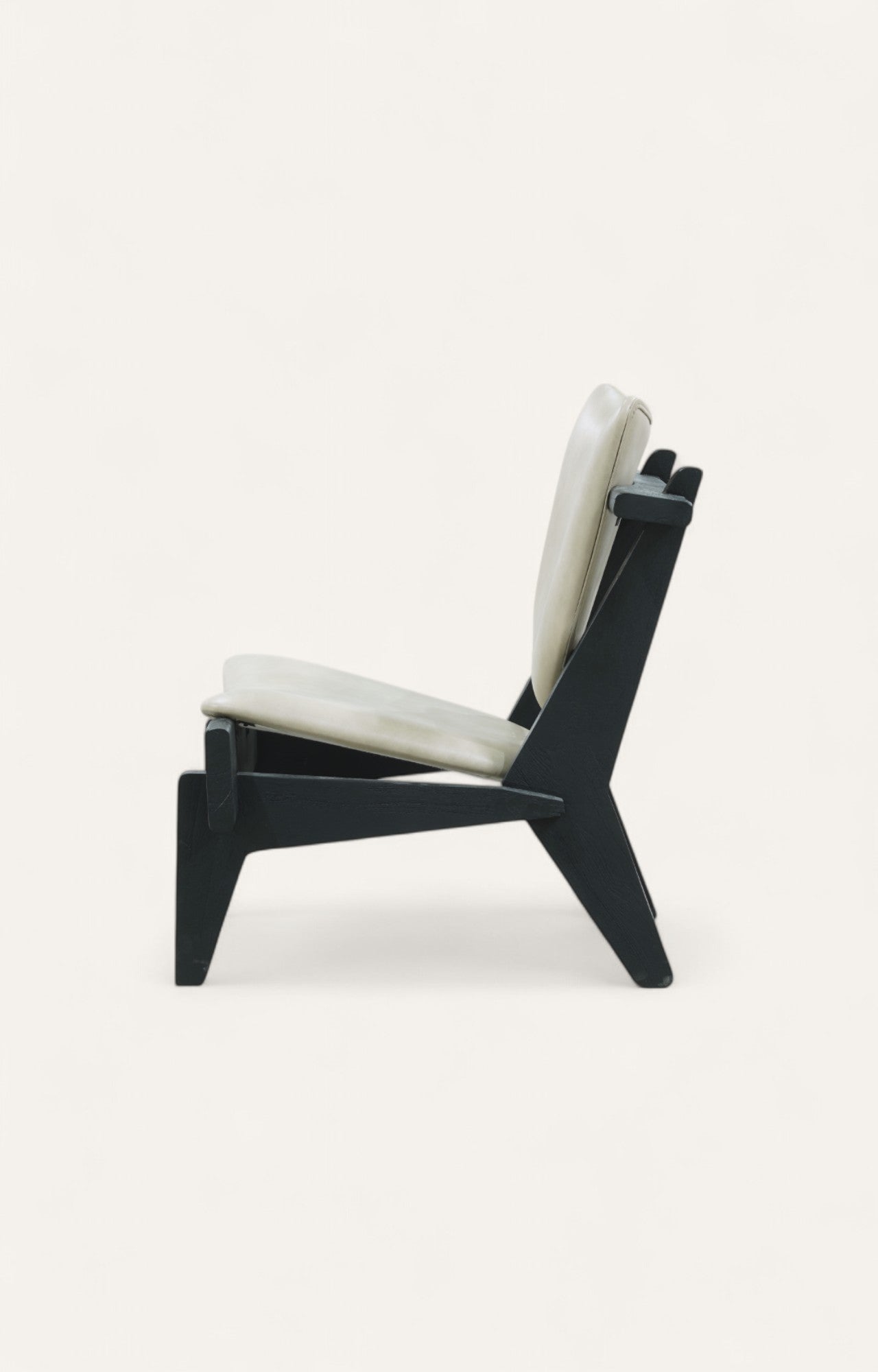 Mid-Century Black Armchair in Leatherette