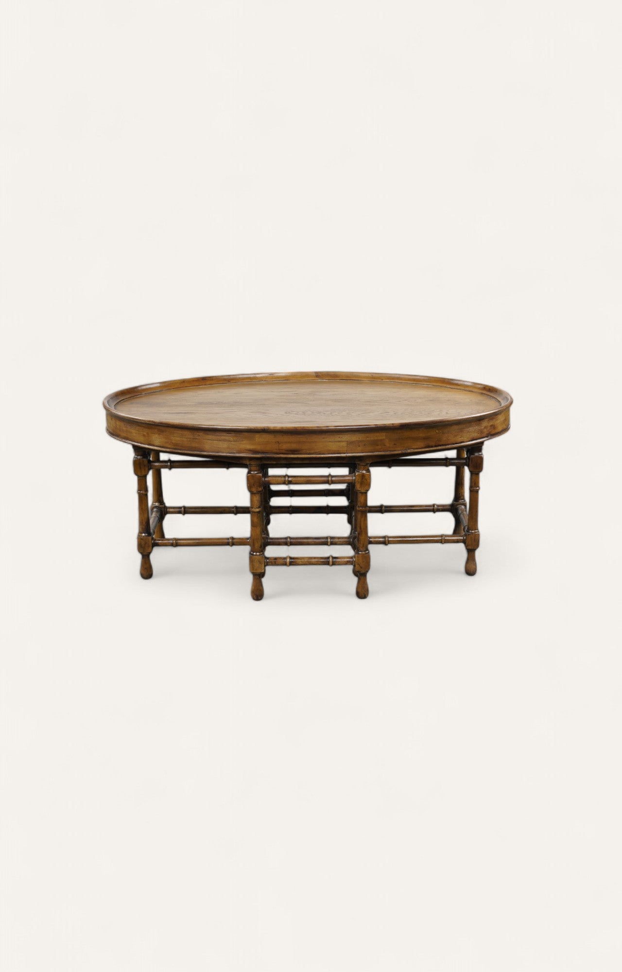 Round legged table