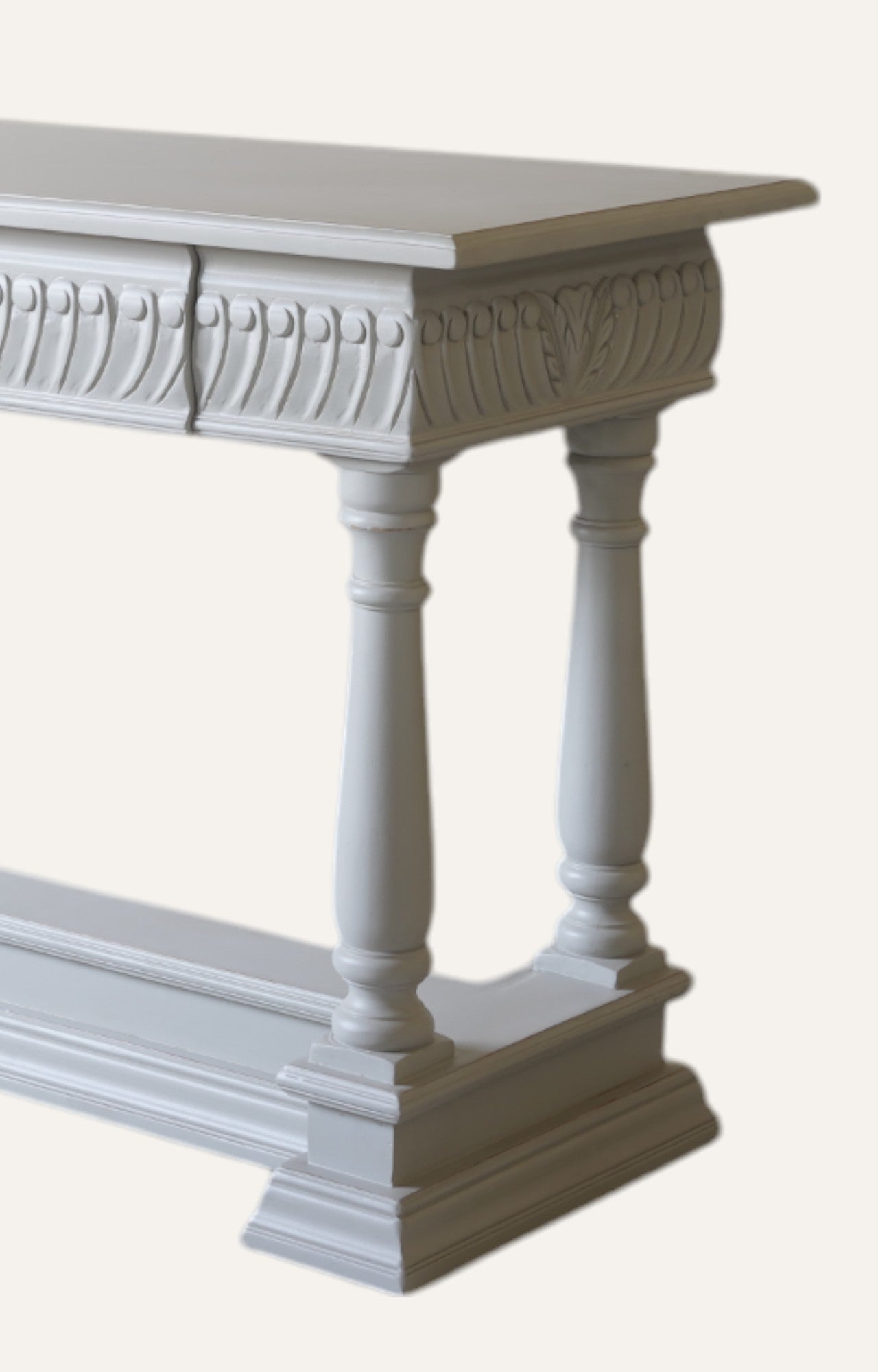 Gustavian Console grey Finish