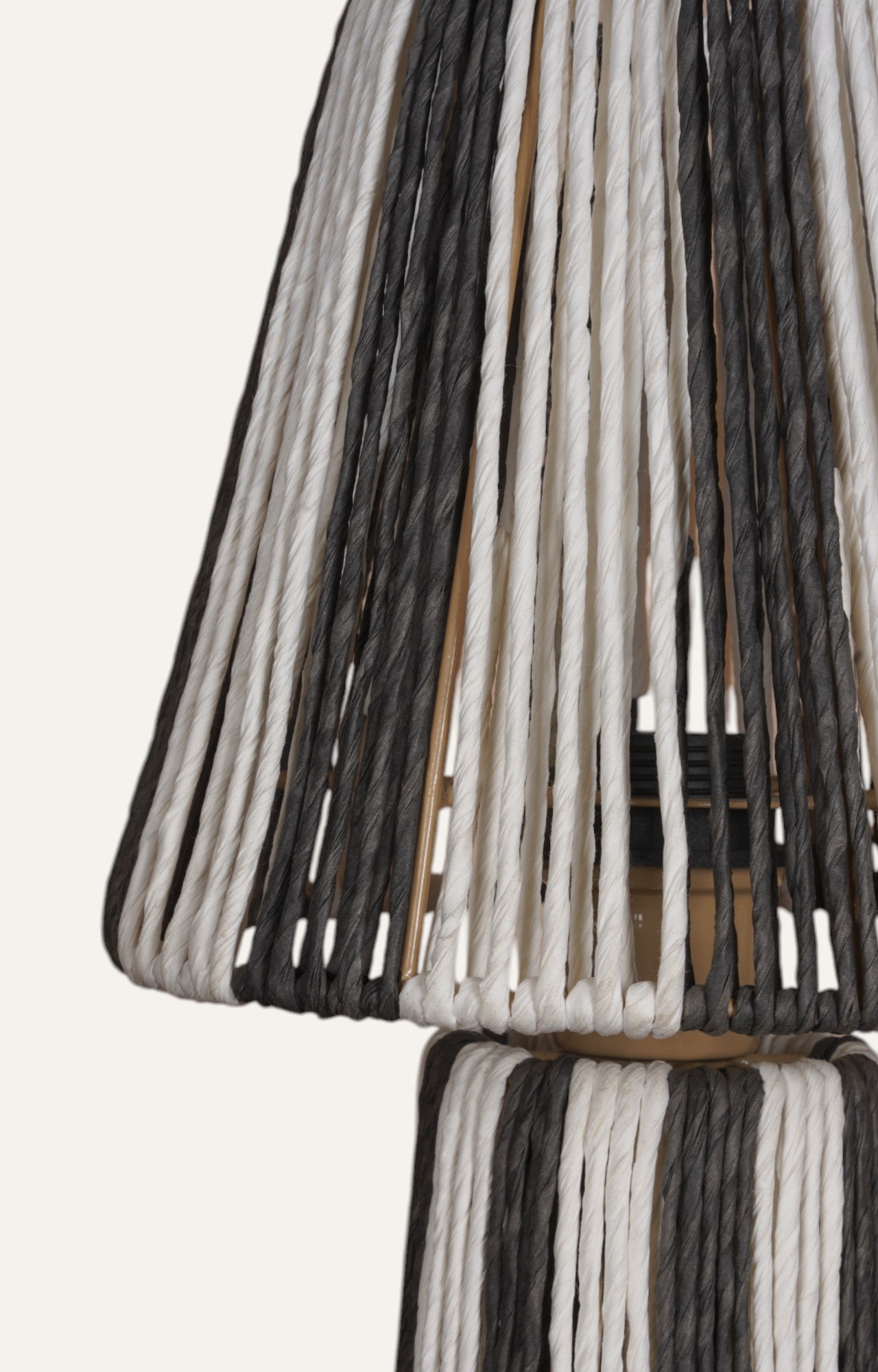 Bold Black & Off White Radial Raffia Table Lamp