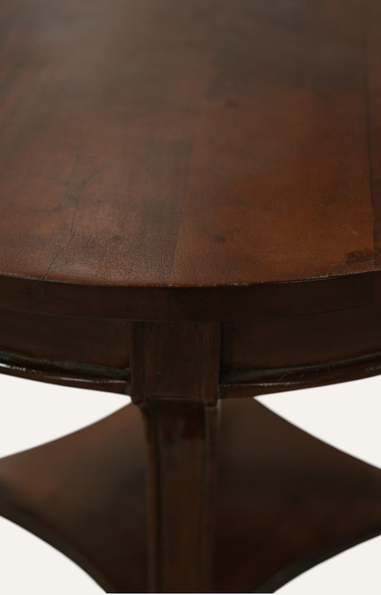 Curved Legs Side Table