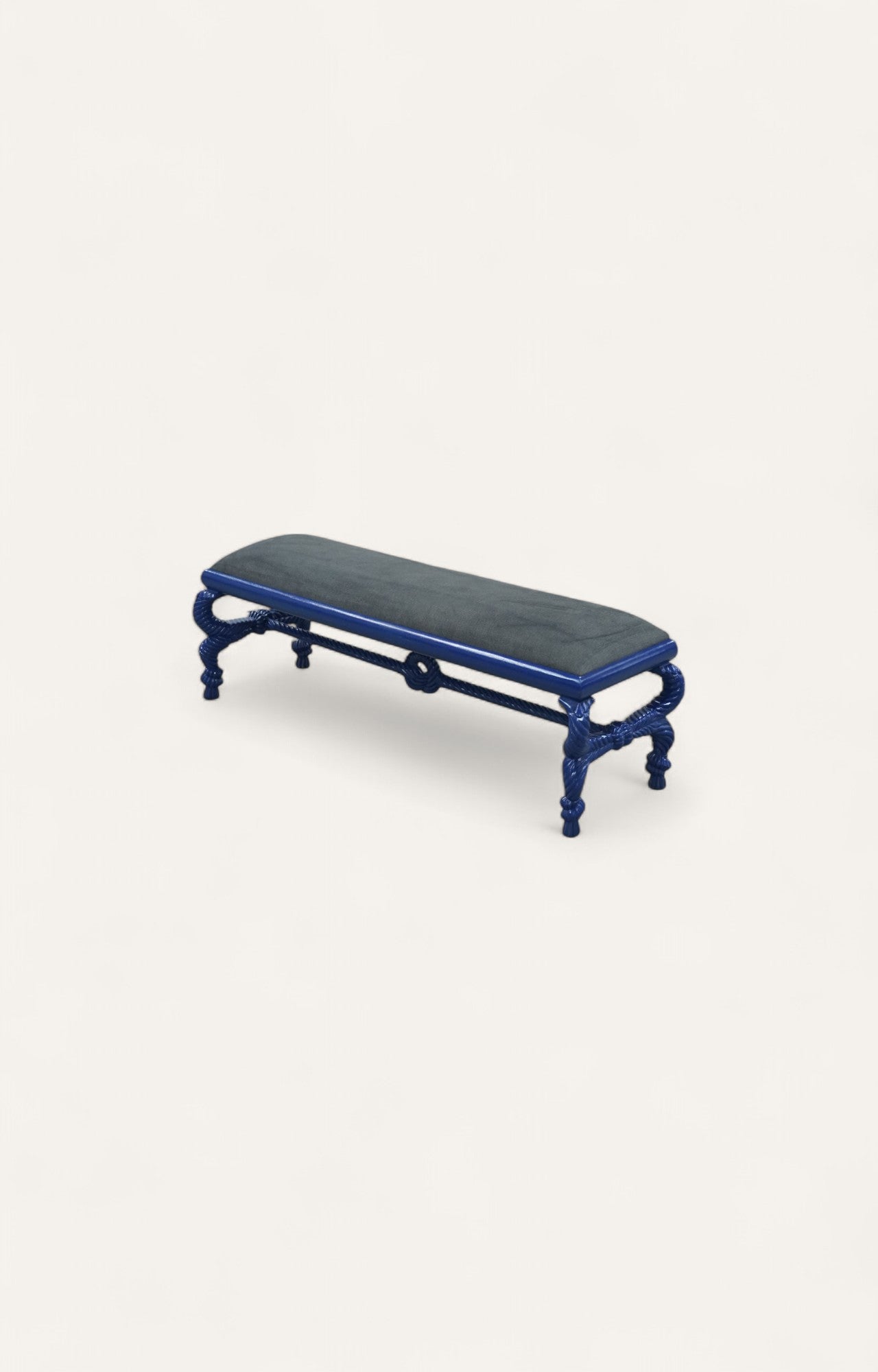 Spindle leg Upholstered Bench