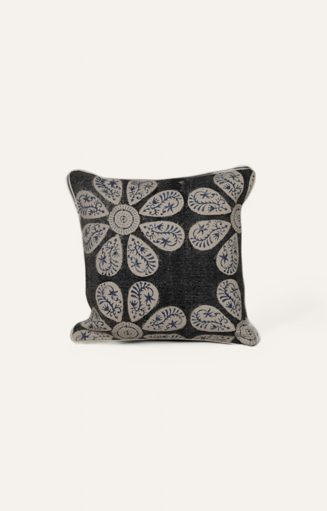 Black and White Floral Pattern Printed Cushion