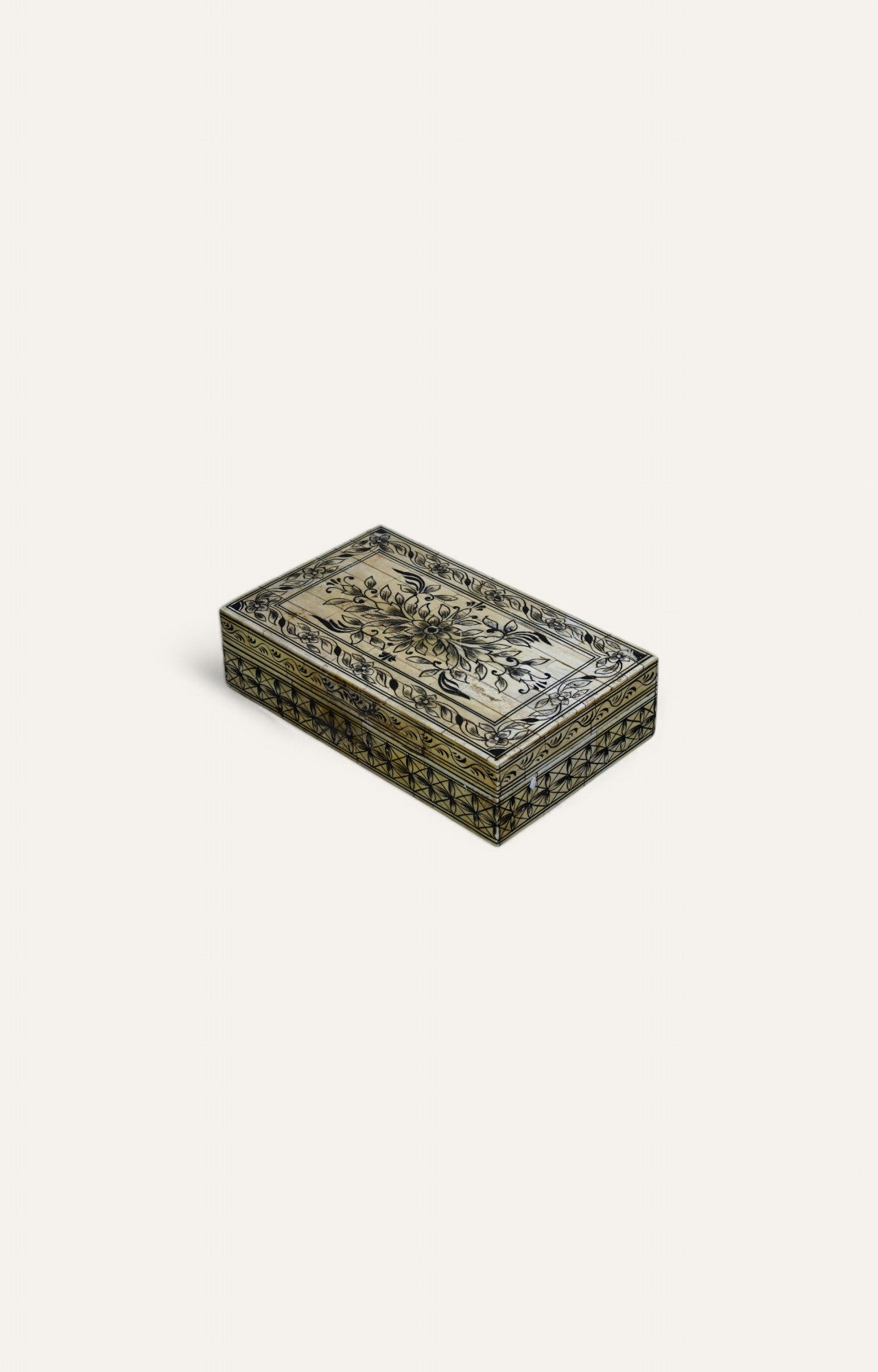 Floral Rectangle Mango Wood and Bone Antique Jewelry Box