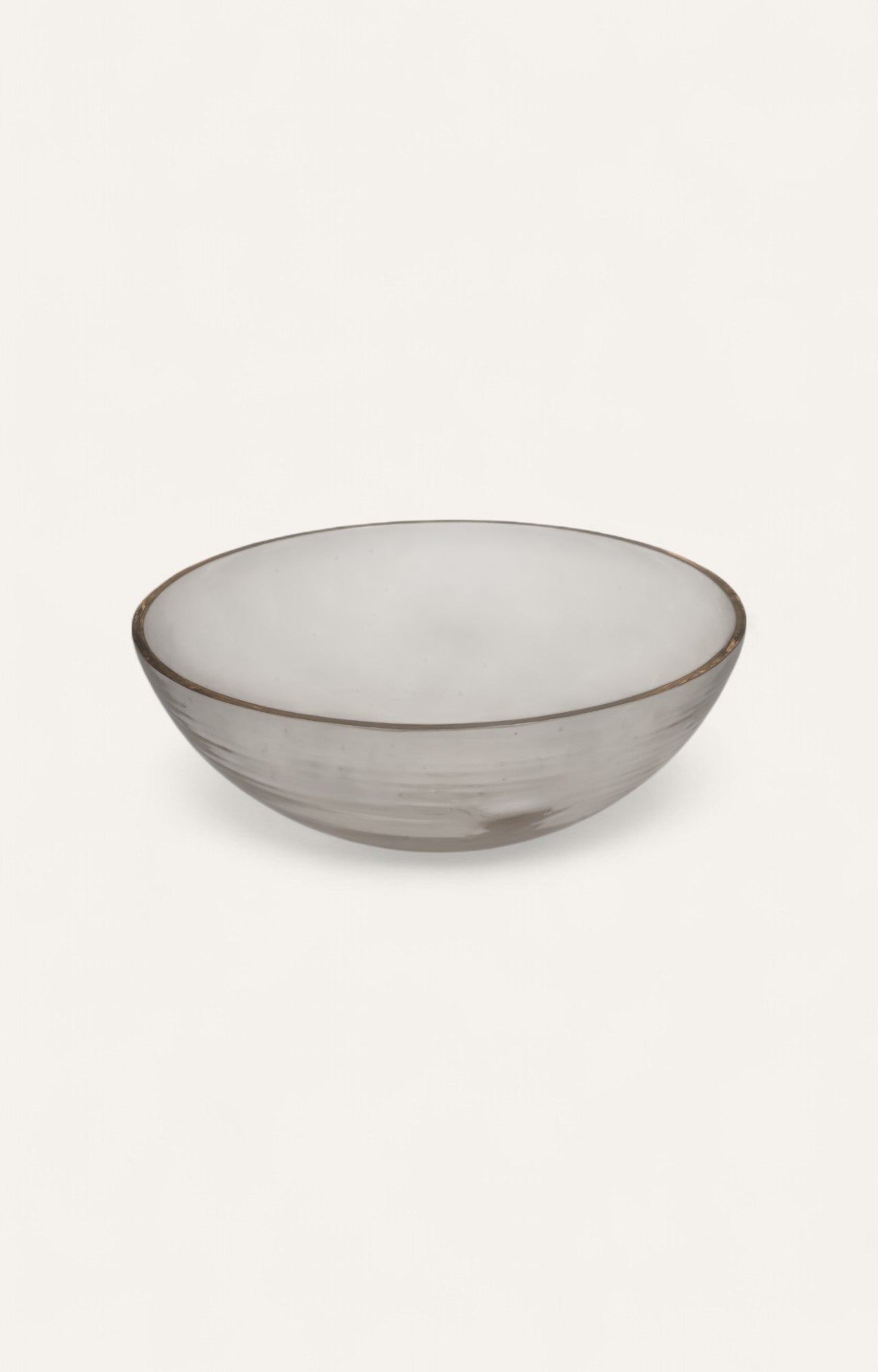 Minimalist Clear Glass Fruit Bowl with Golden Rim