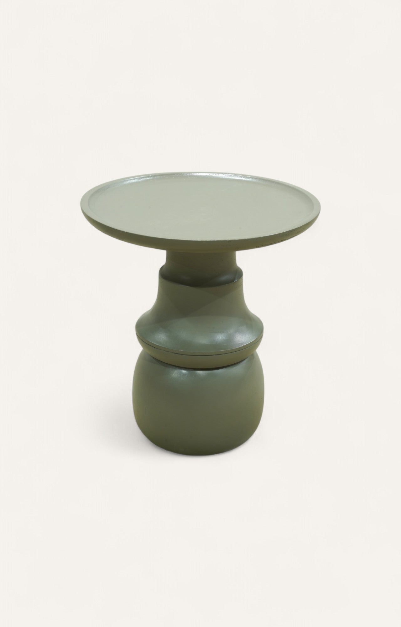 Tray top roped table