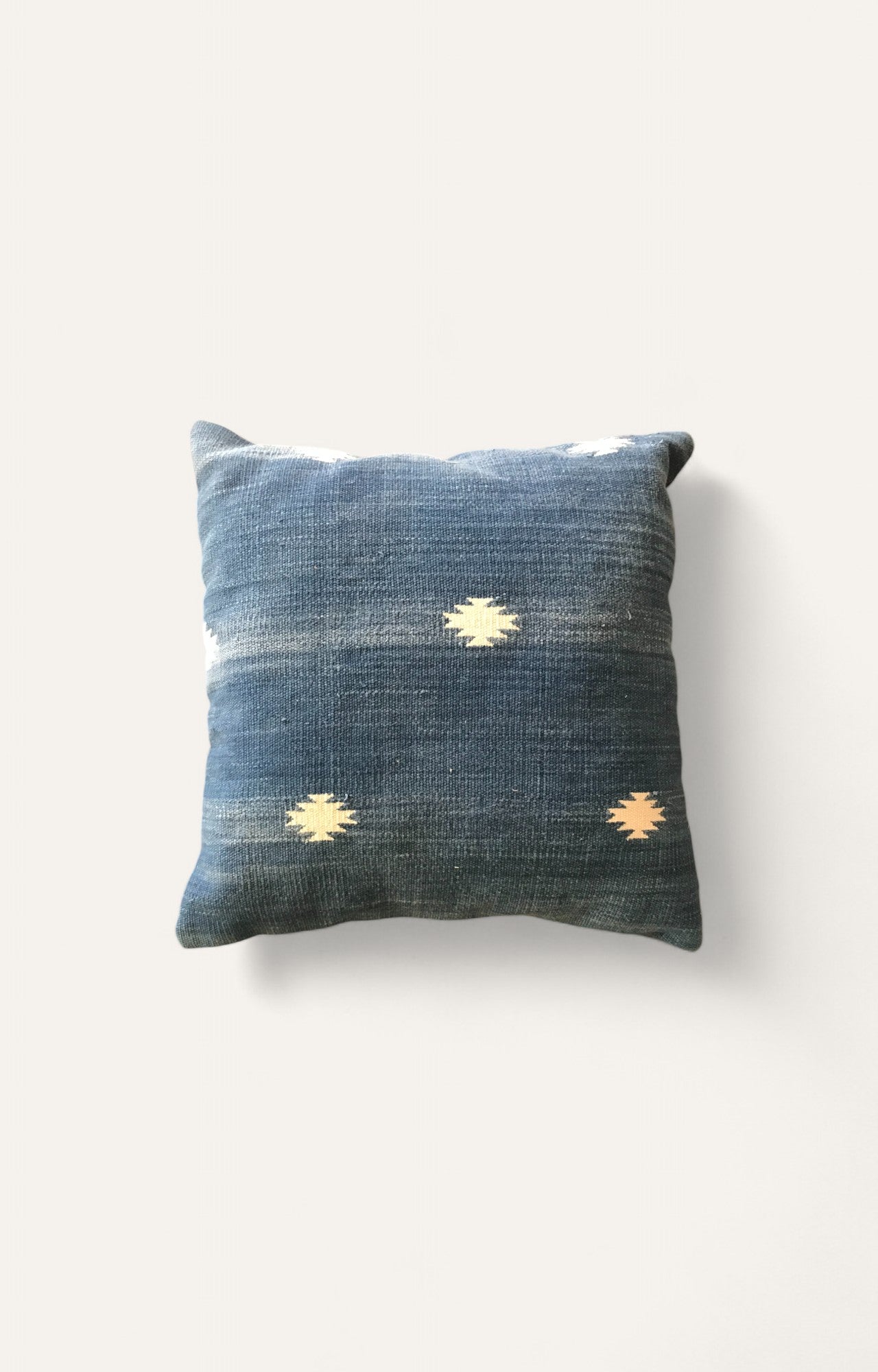 Geometrical Handwoven cushion