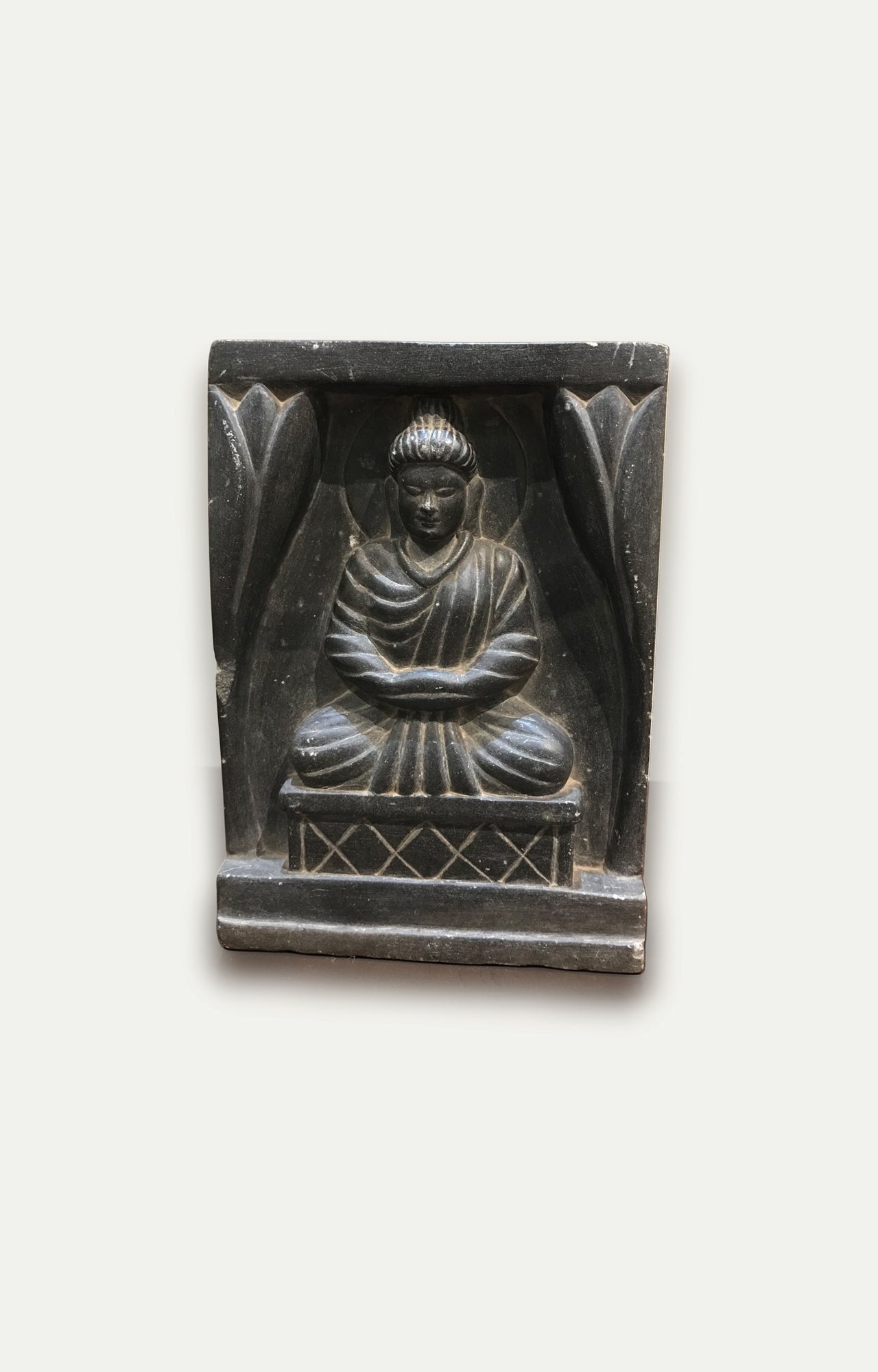 Black Setting Buddha Statue