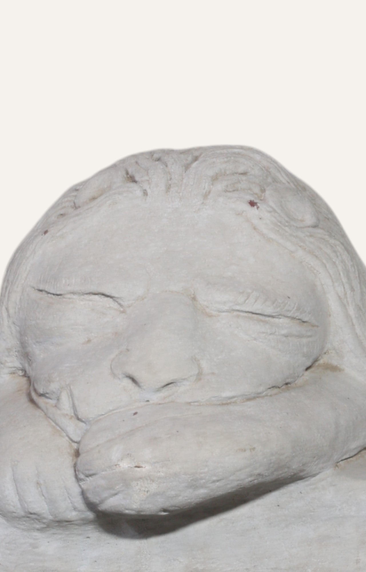 Set of 2 Sleeping Lion Sculpture