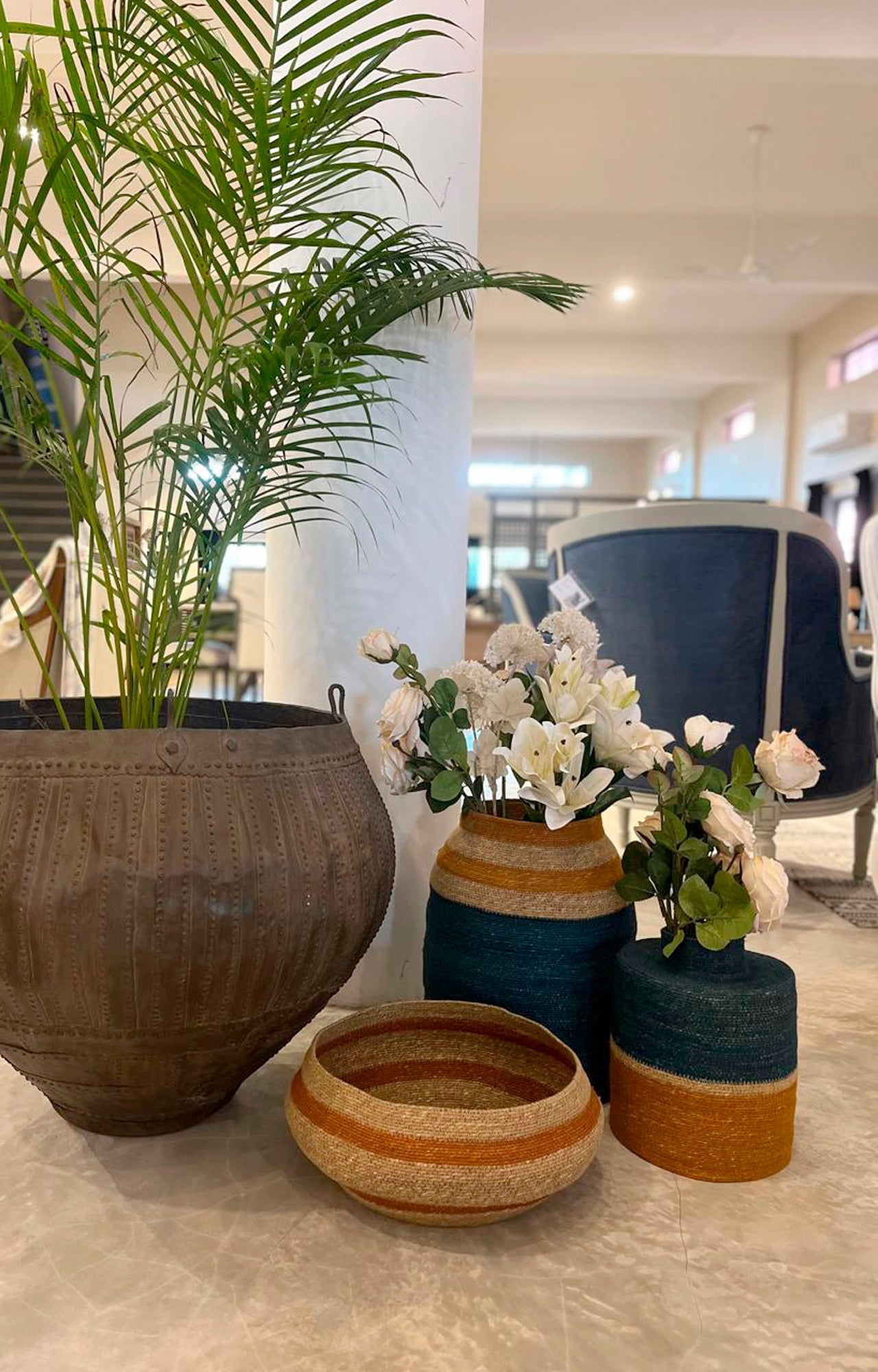 Rust-Striped Seagrass Bowl Basket