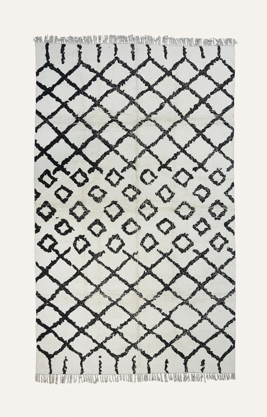 Black and White Moroccan Cotton Shaggy Floor Rug