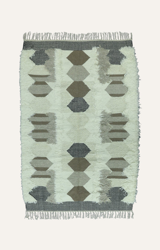 White Hand Tufted Cotton Rug with Tassels