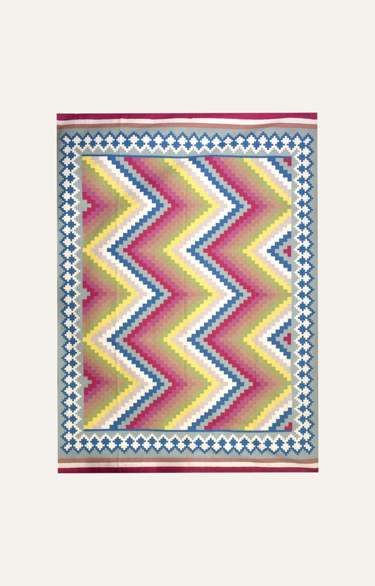 Vibrant Zig Zag Woolen Rug