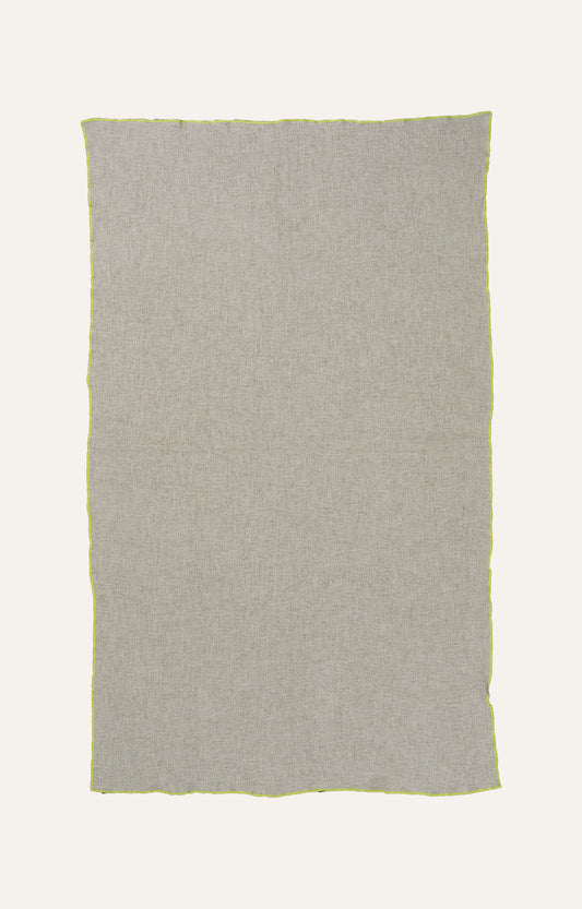 Handwoven Ivory Vielle Throw with Piping