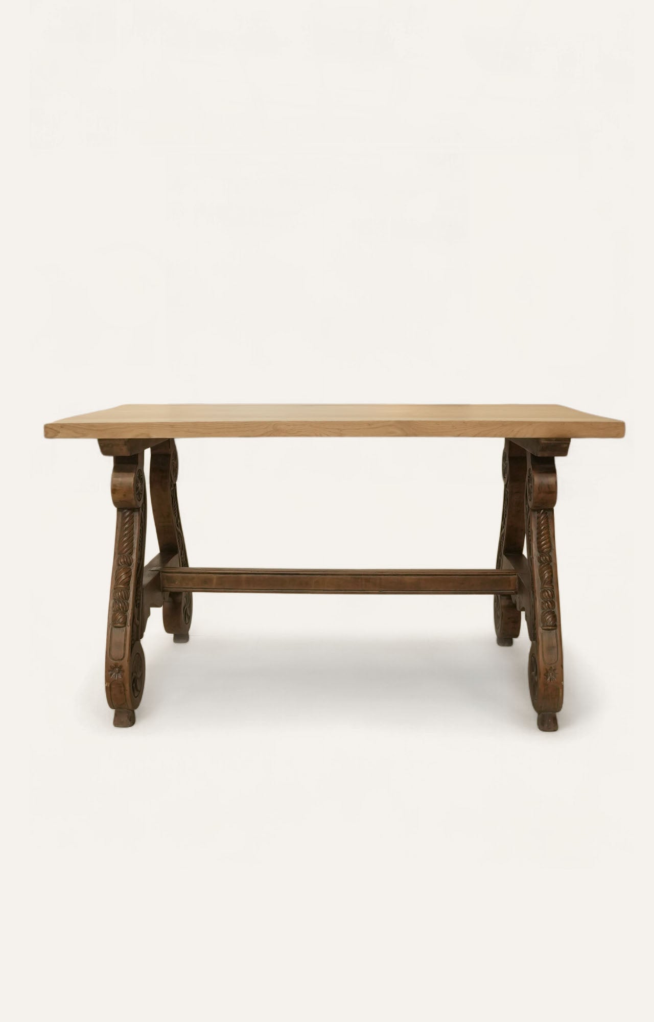 Dining Table- Recheck