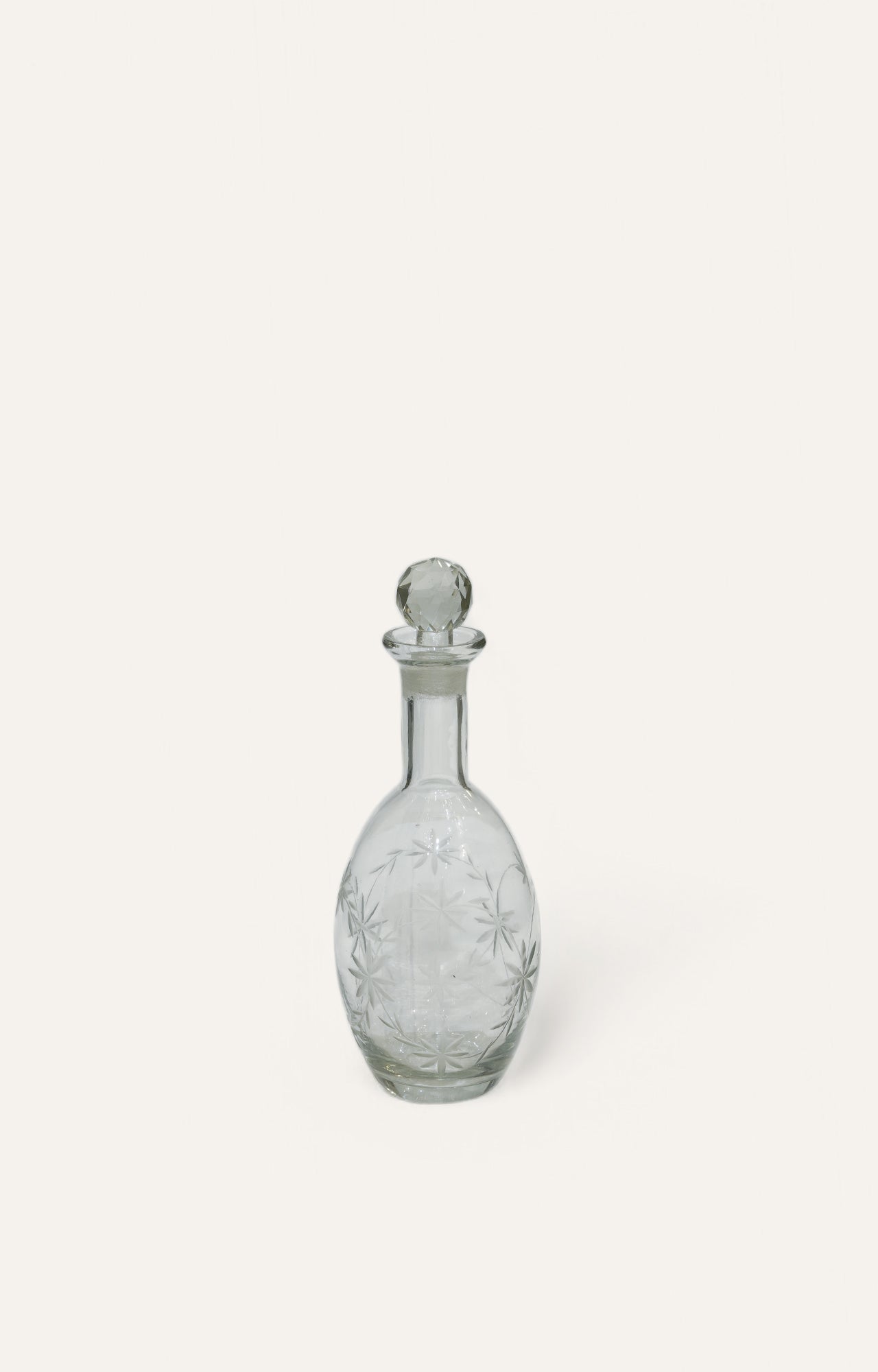 Aquila Transparent Glass Decanter