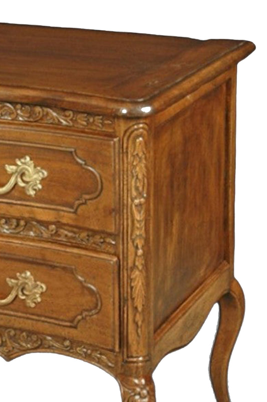 A French Provincial 18'th Century Chest of Drawer