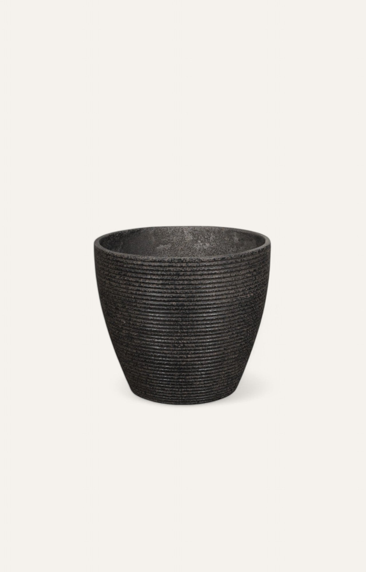 Matte Charcoal Planter – Medium