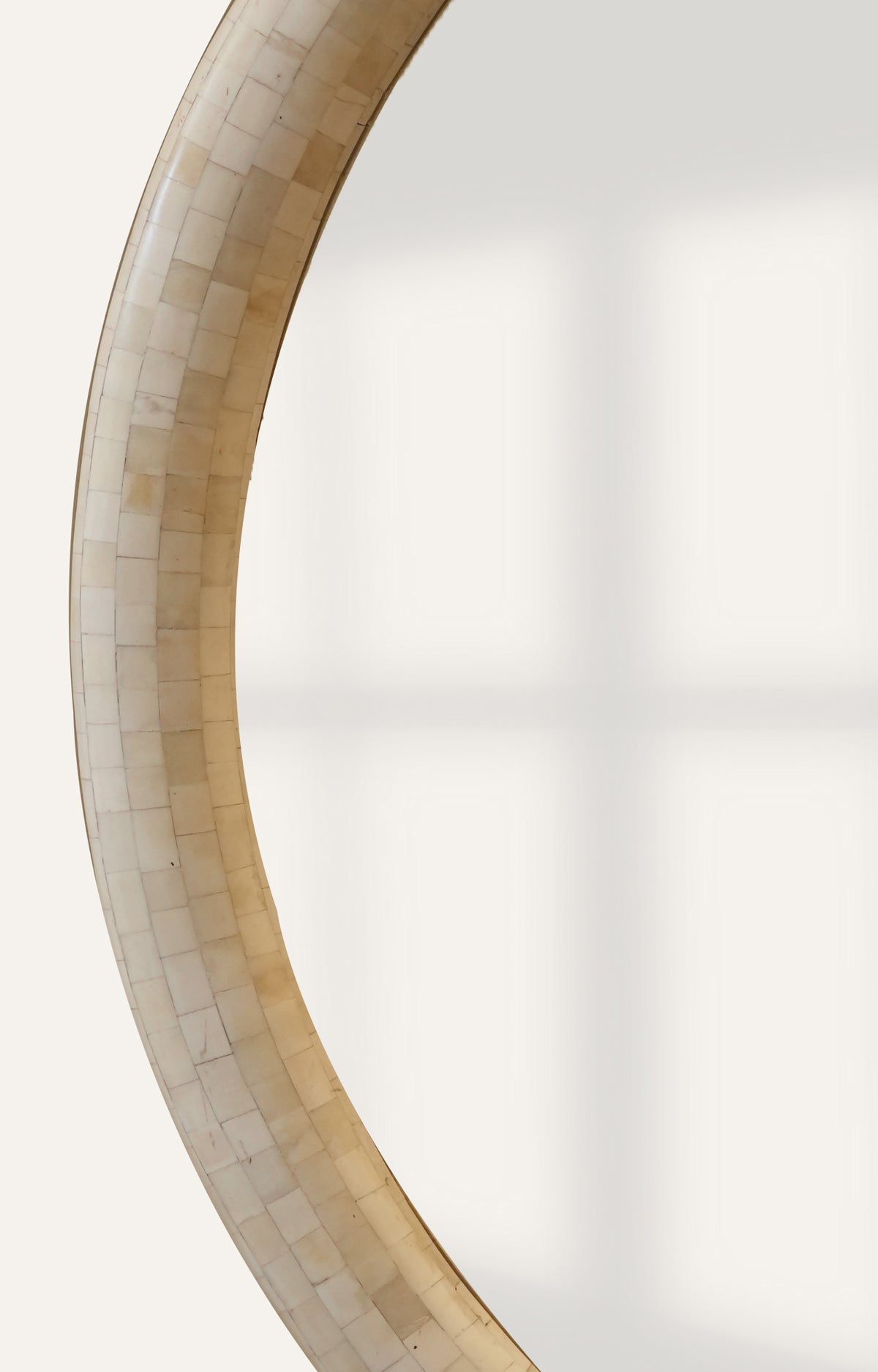 Round Bone Inlay Wall Mirror – Samurai Exports