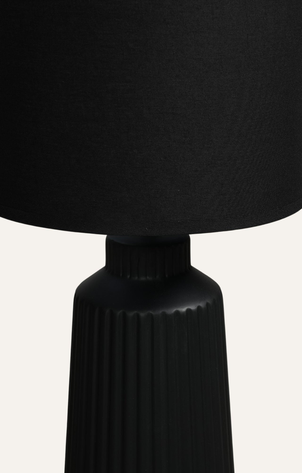 Matte Black Fluted Ceramic Table Lamp