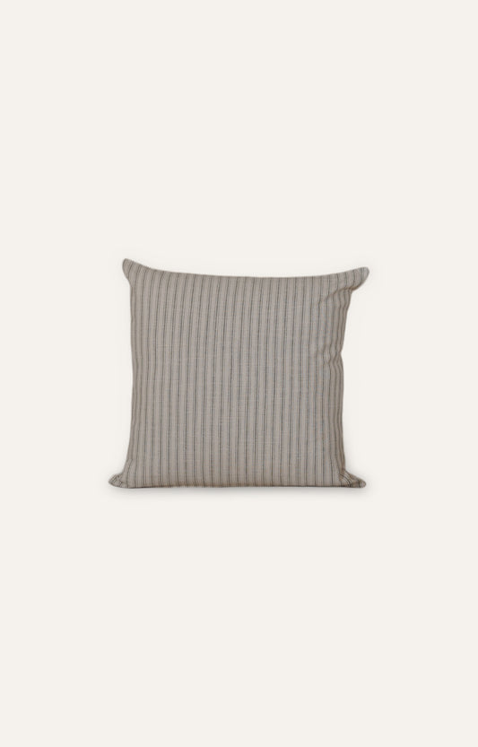 Coast Calmness: Handwoven Linen Cushion Cover