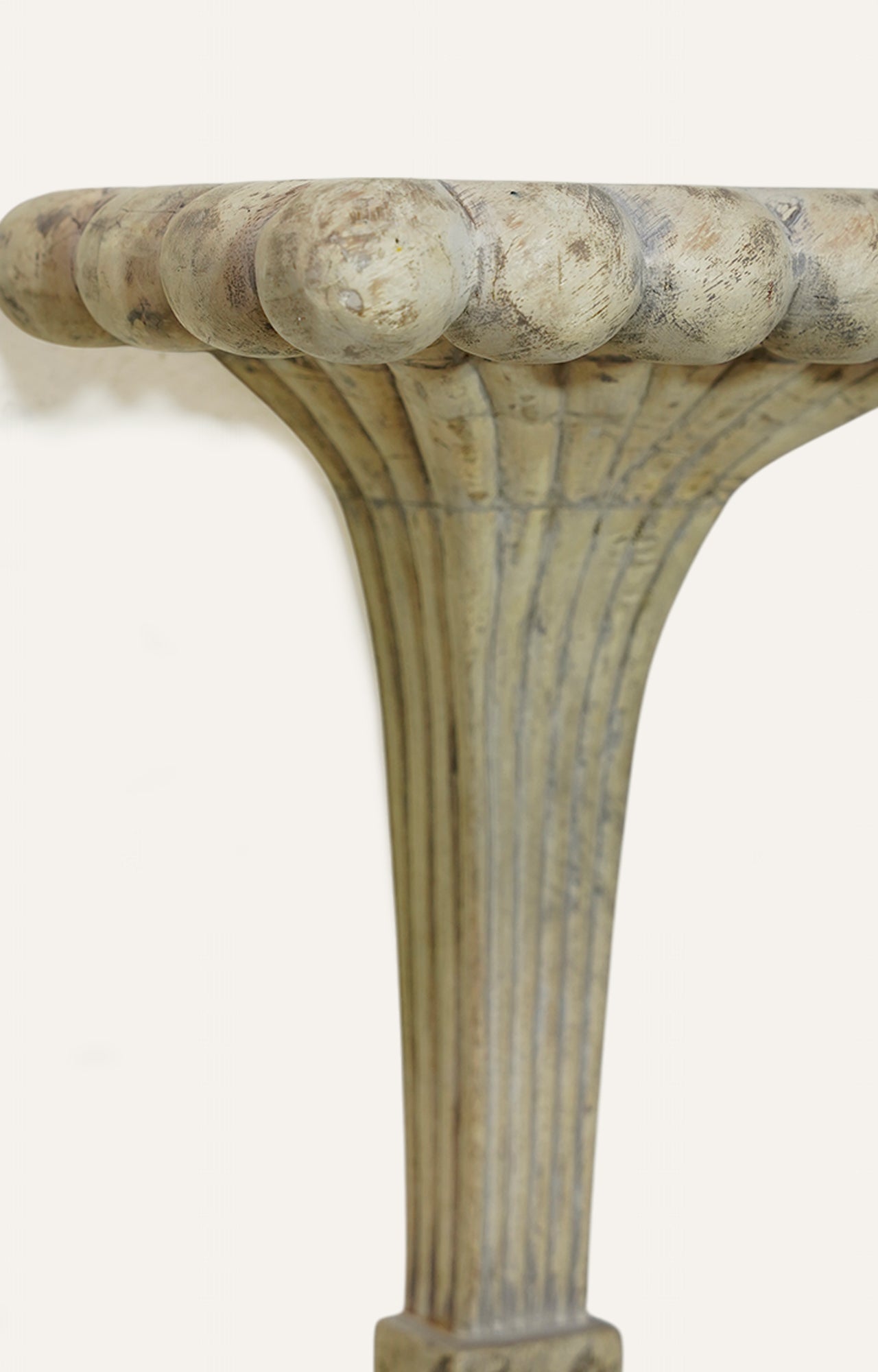 Fluted Wooden Wall Bracket