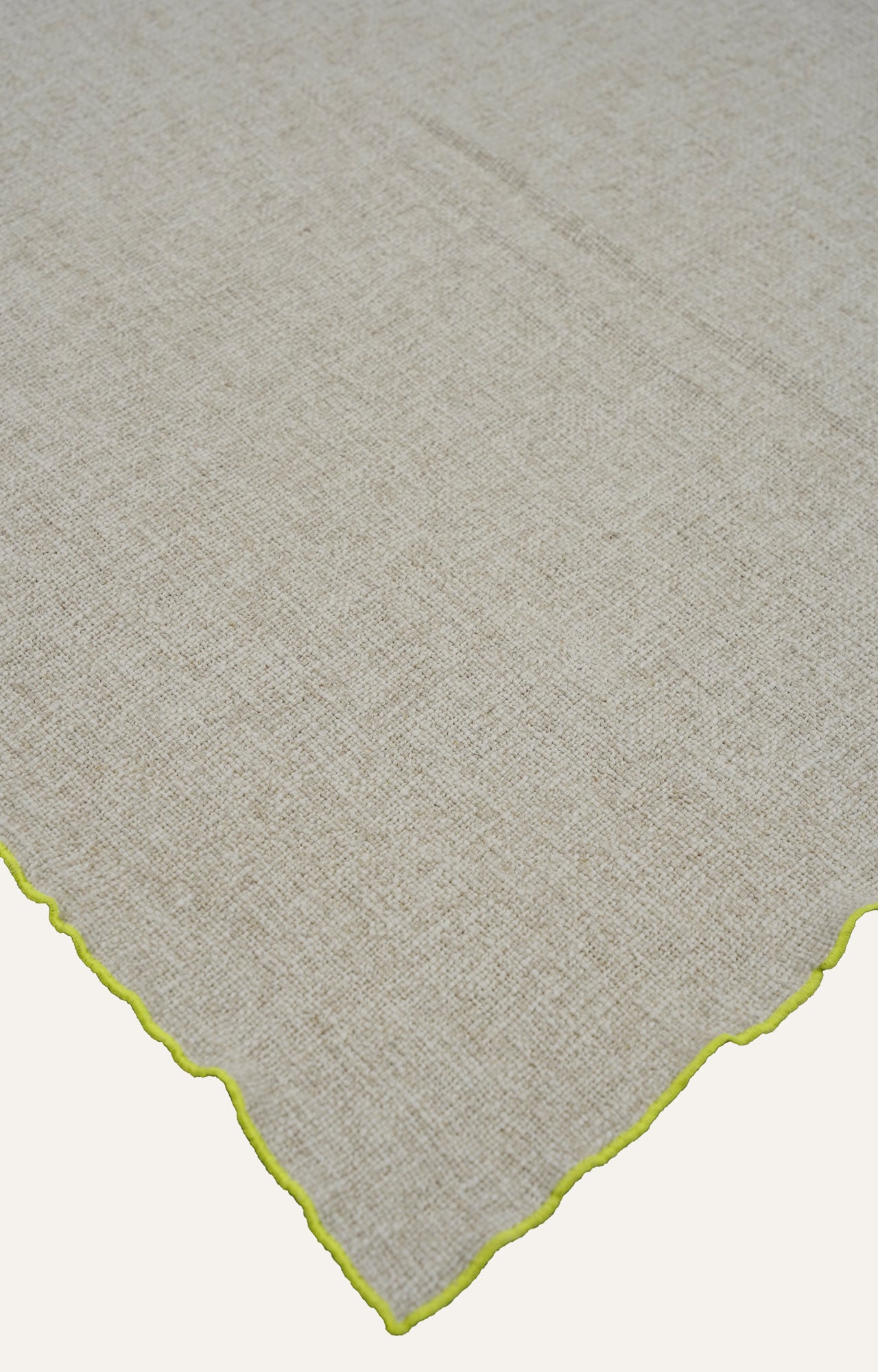 Handwoven Ivory Vielle Throw with Piping