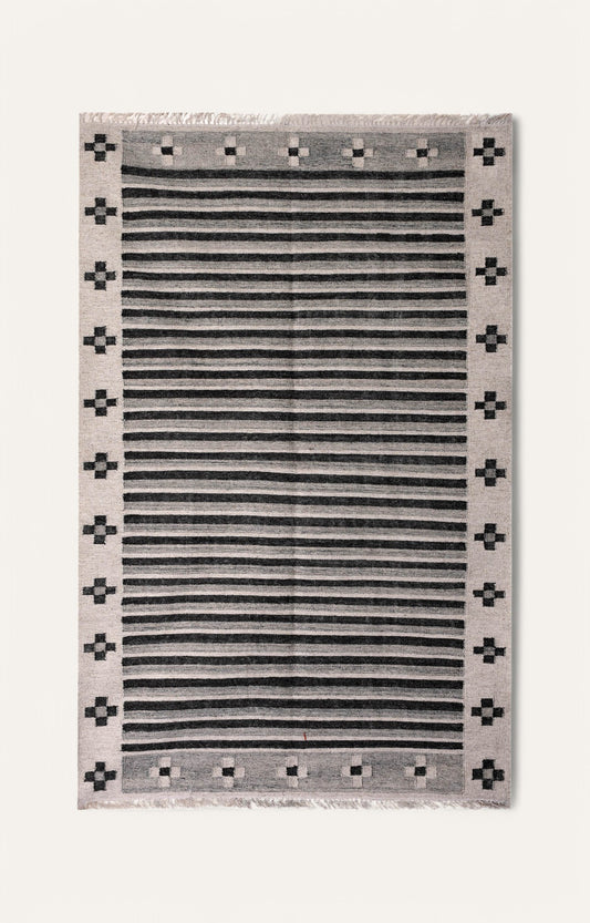 Black and white stripe Woolen Rug