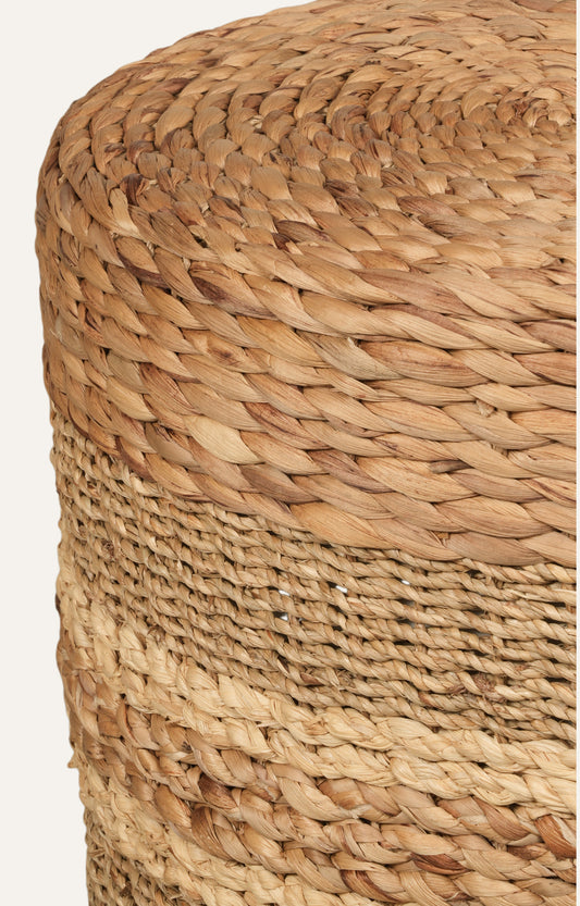 Round Braided Natural Fiber Pouf