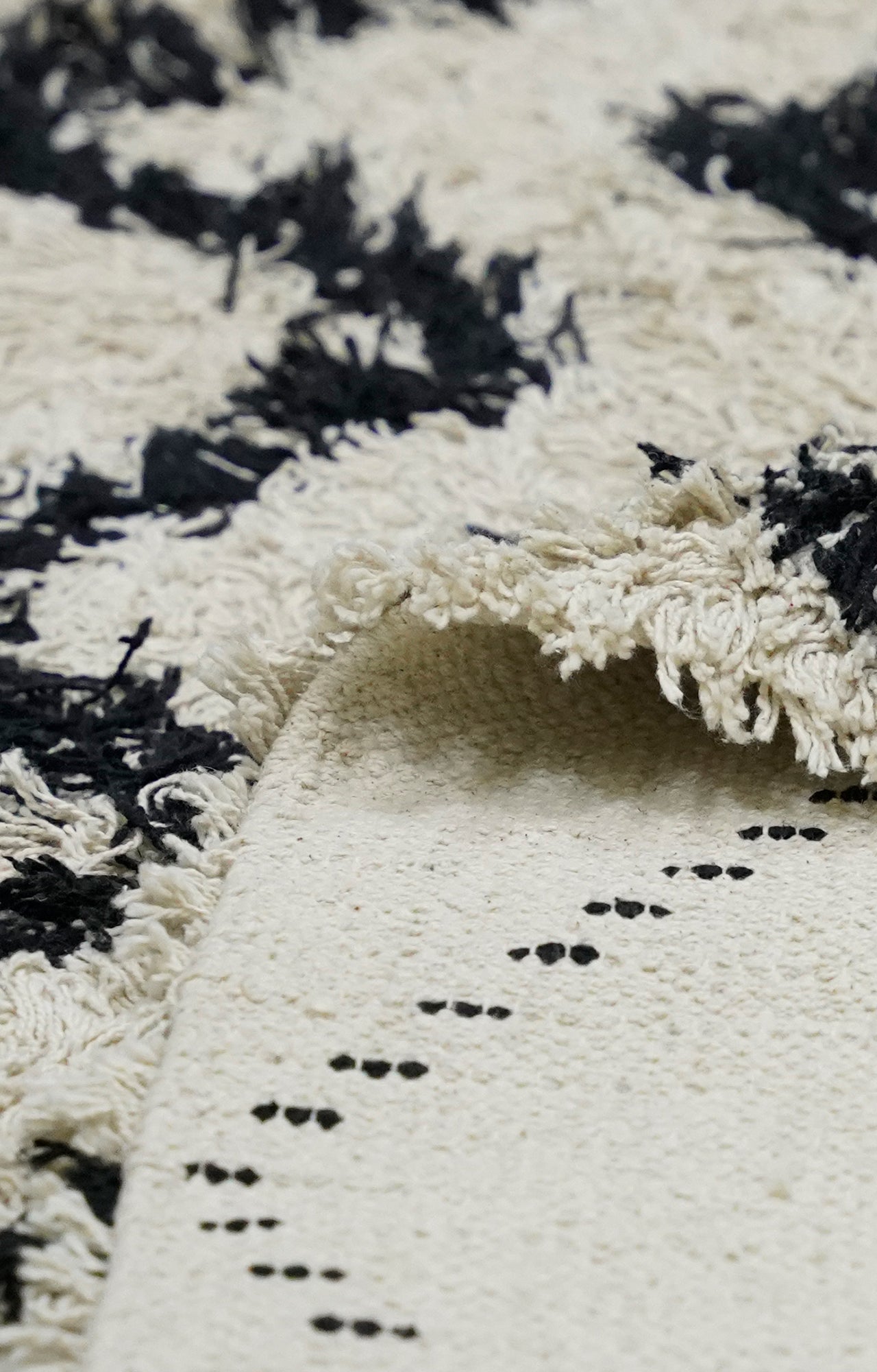 Boho Handwoven Cotton Shaggy Rug