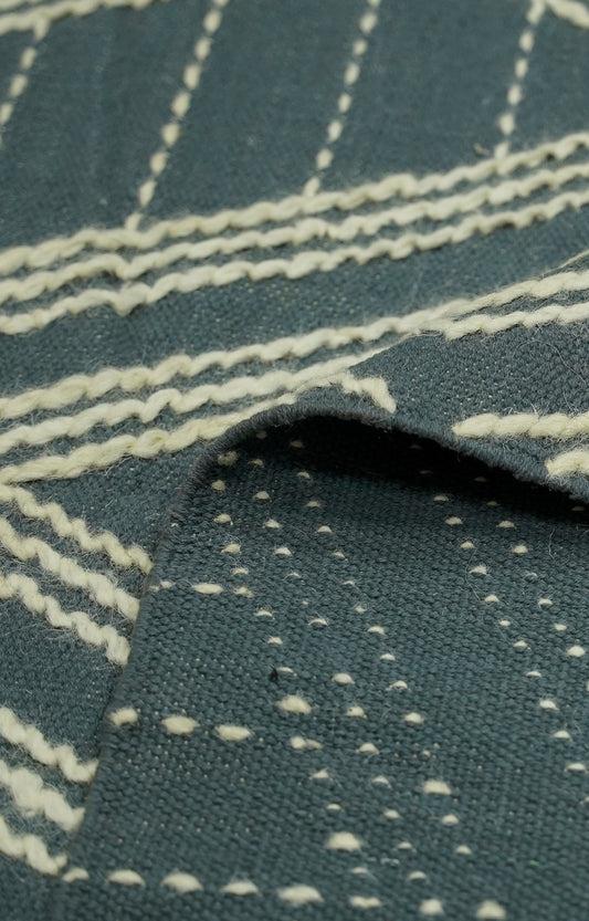 Blue Geometric Handwoven Cotton Rug with Tassels