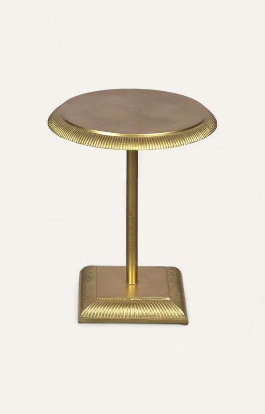 Casted Aluminum Table