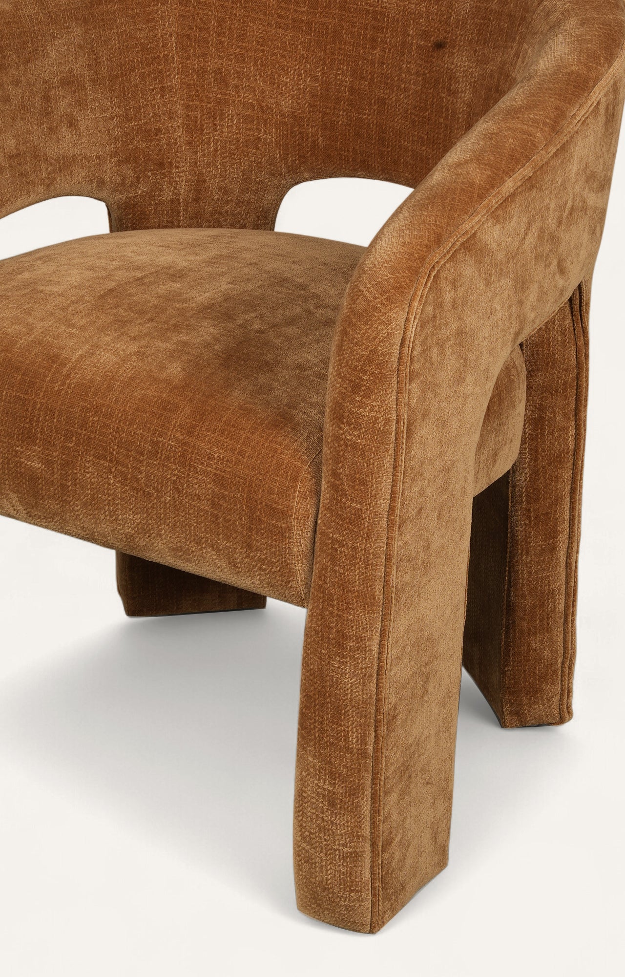 Curved Mid-Century Modern Upholstered Lounge Chair