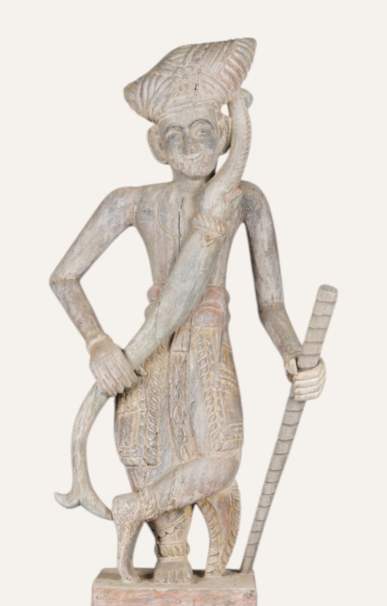 Royal Wooden Dwarpal Sculpture – Vintage Handcrafted Ethnic Decor