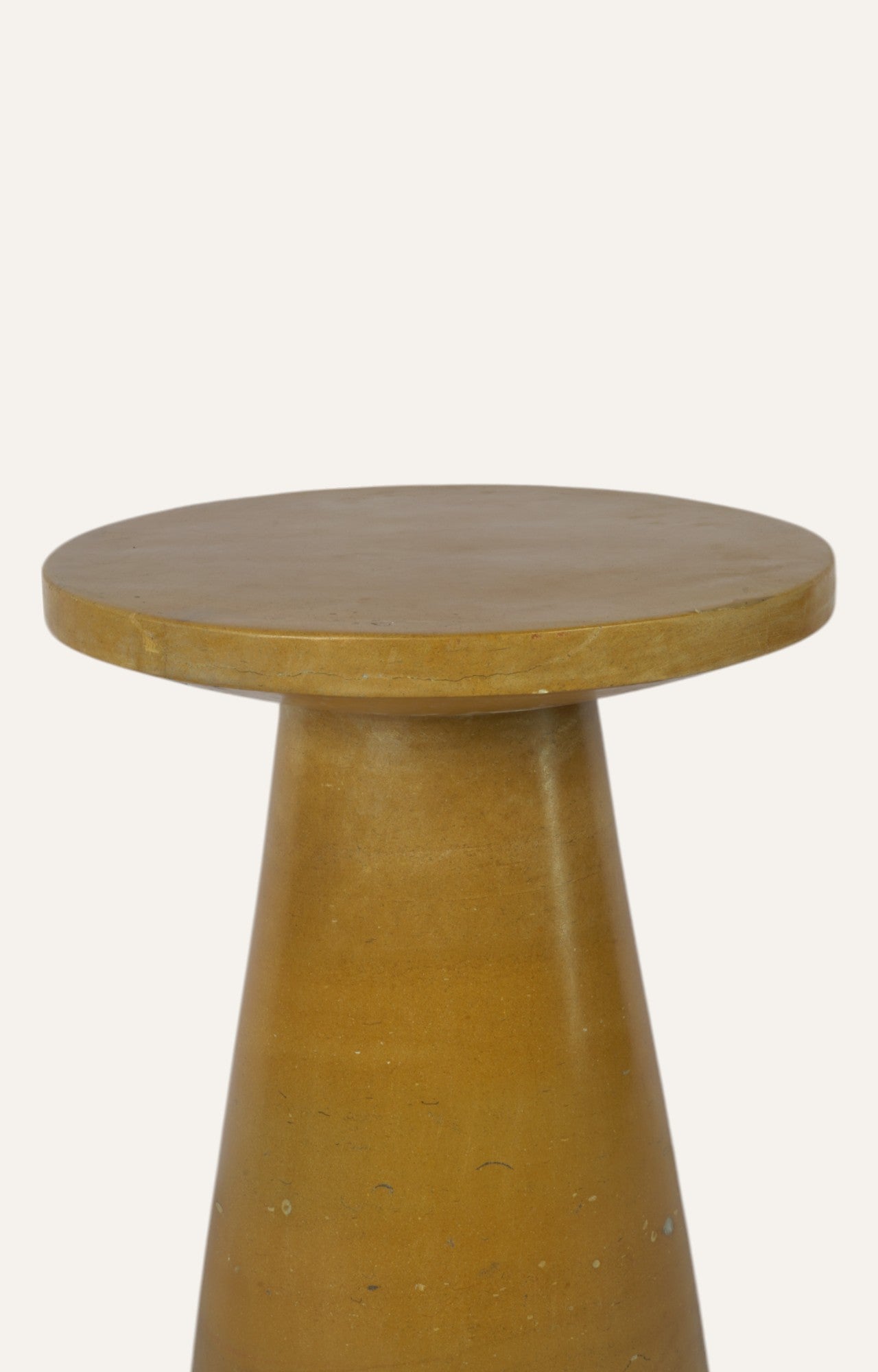 Minimal brown side table