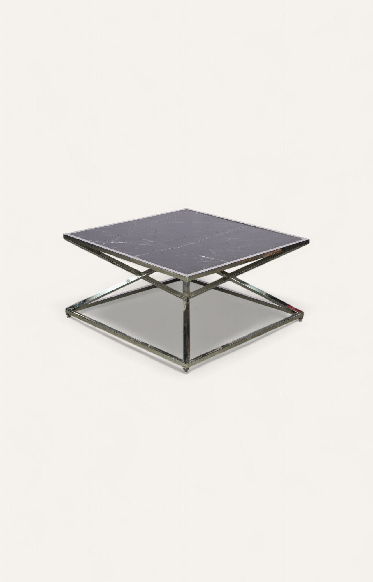 Pyramid in square table