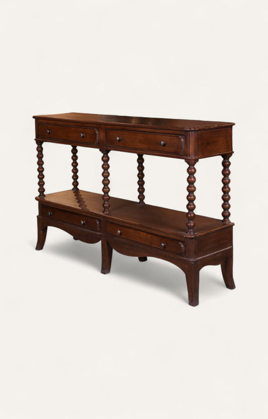 Baulstered Console