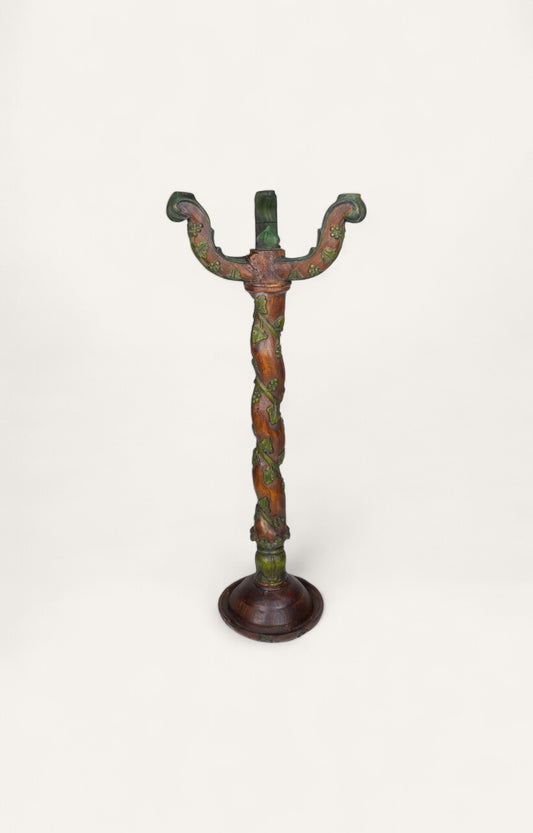 Verdant Vine Wooden Coat Hanger
