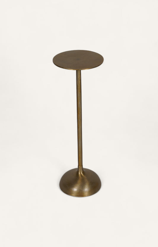 Rounded Base Peg Table in Gold