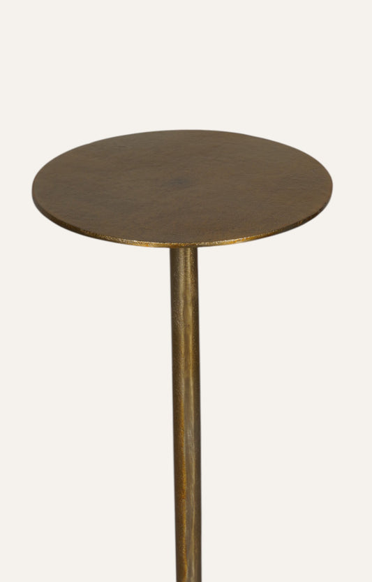 Rounded Base Peg Table in Gold
